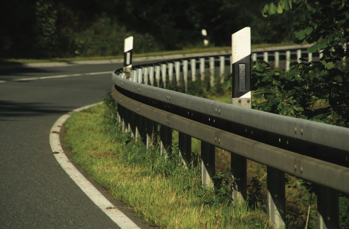 Guardrail, SEGNALETICA STRADALE ECOTRAFFIC
