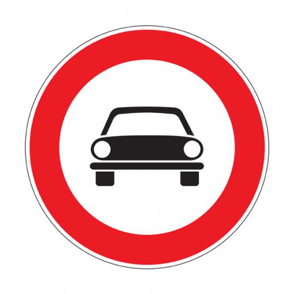 Transito vietato a tutti gli autoveicoli